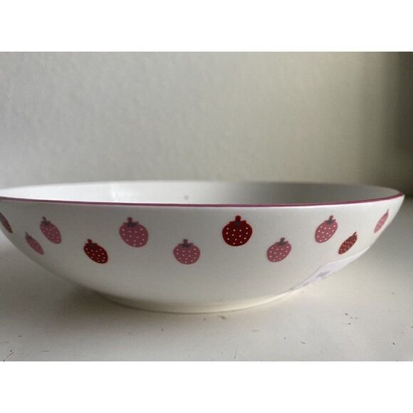 Hello Kitty Strawberry Milk Pasta Dinner Bowl Ceramic Pink NEW - Picture 5 of 8